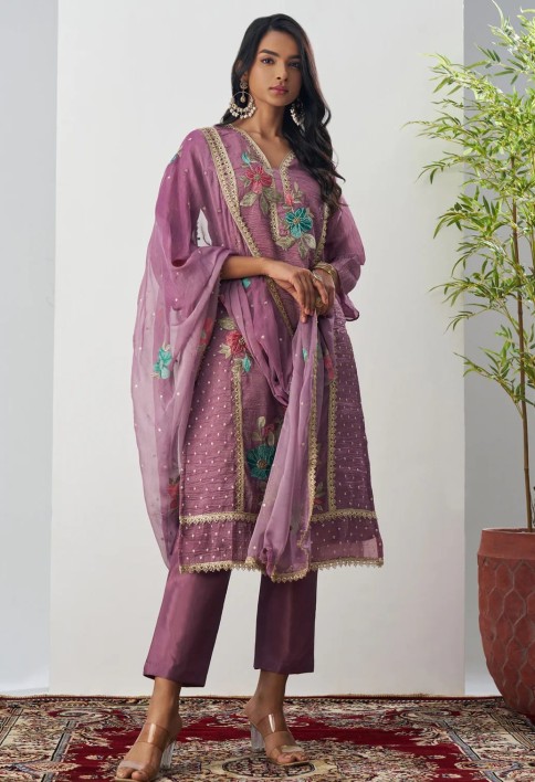 Purple Silk Pant Suit With Chiffon Dupatta
