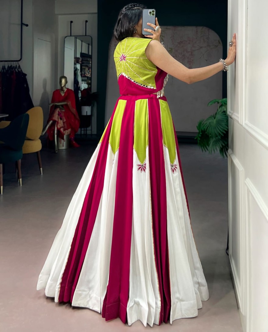 MULTICOLOR - Dandiya Night Secial Chaniya Choli