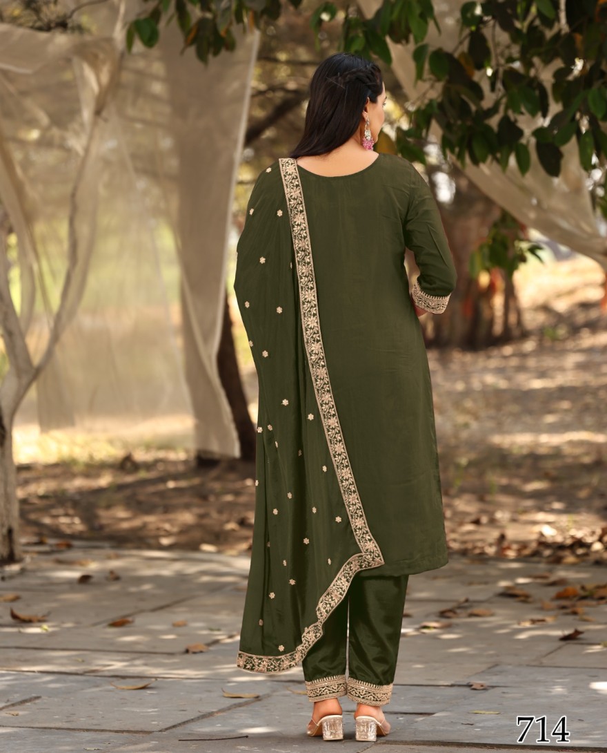 GREEN - Green Woven with Sequin Jacquard Straight Cut Suit Set