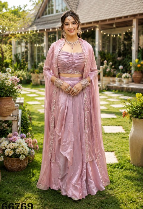 Titillating Contemporary Saree For Engagement