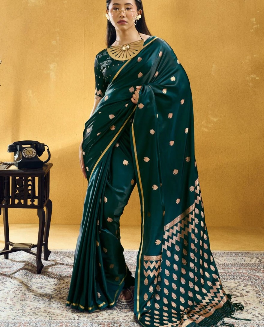 GREEN - Green Handloom Silk Contemporary Sari with Weaving Work for Ceremonial