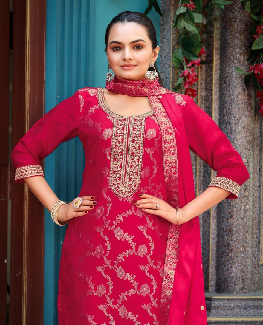 RED - Crimson Regal Charm Suit 