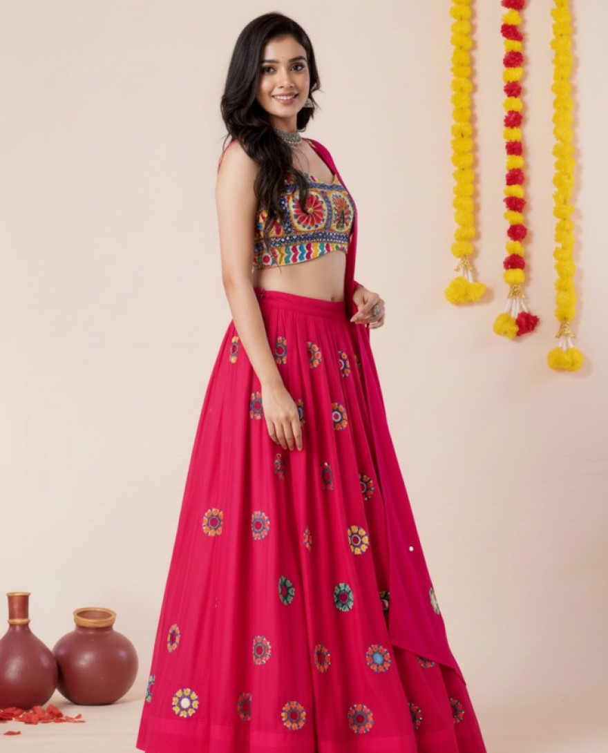 PINK - Women's Pink Premium Heavy Rayon Mirror And Thread Embroidery Work Lehenga Set