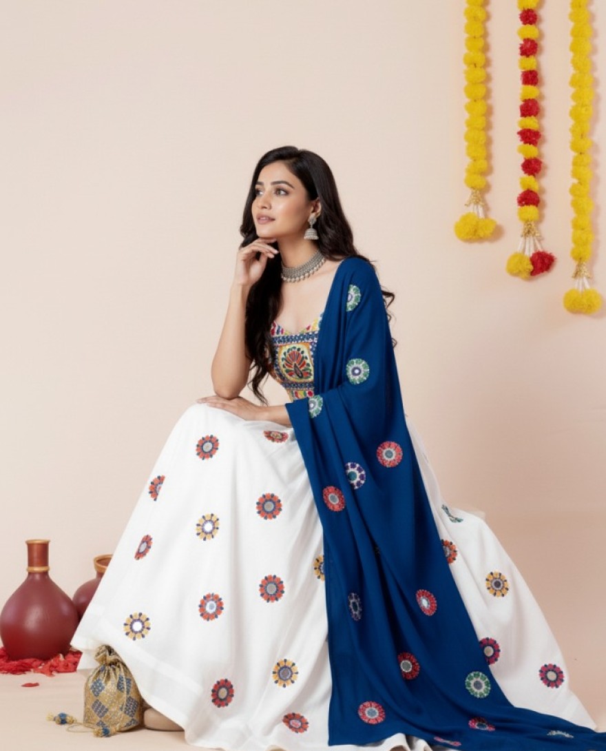 WHITEBLUE - Women's White Premium Heavy Rayon Mirror And Thread Embroidery Work Lehenga Set