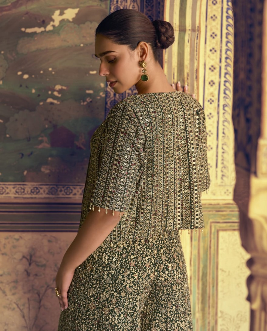 GREEN - Green Georgette Jacketed Co-ord Set With Zari Detailing
