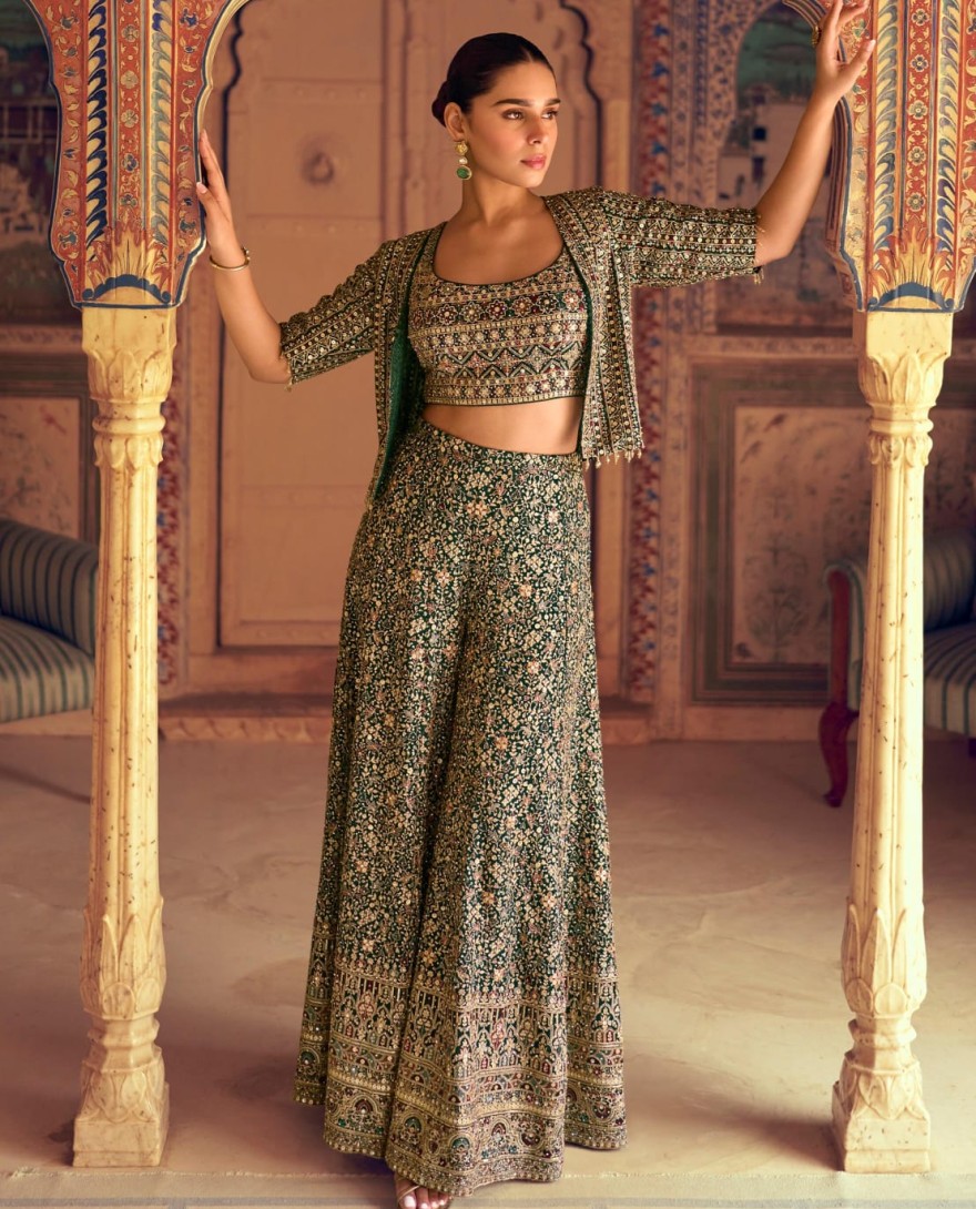 GREEN - Green Georgette Jacketed Co-ord Set With Zari Detailing
