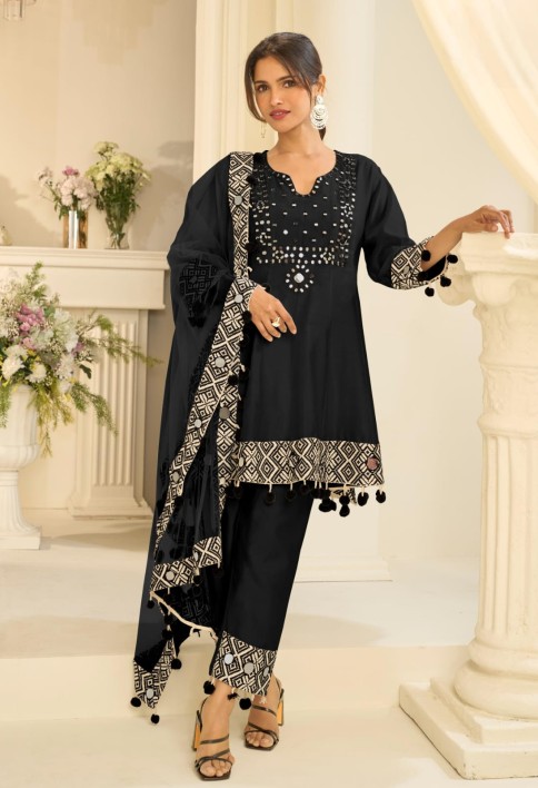 Black Mirror Embroidery Pant Style Suit