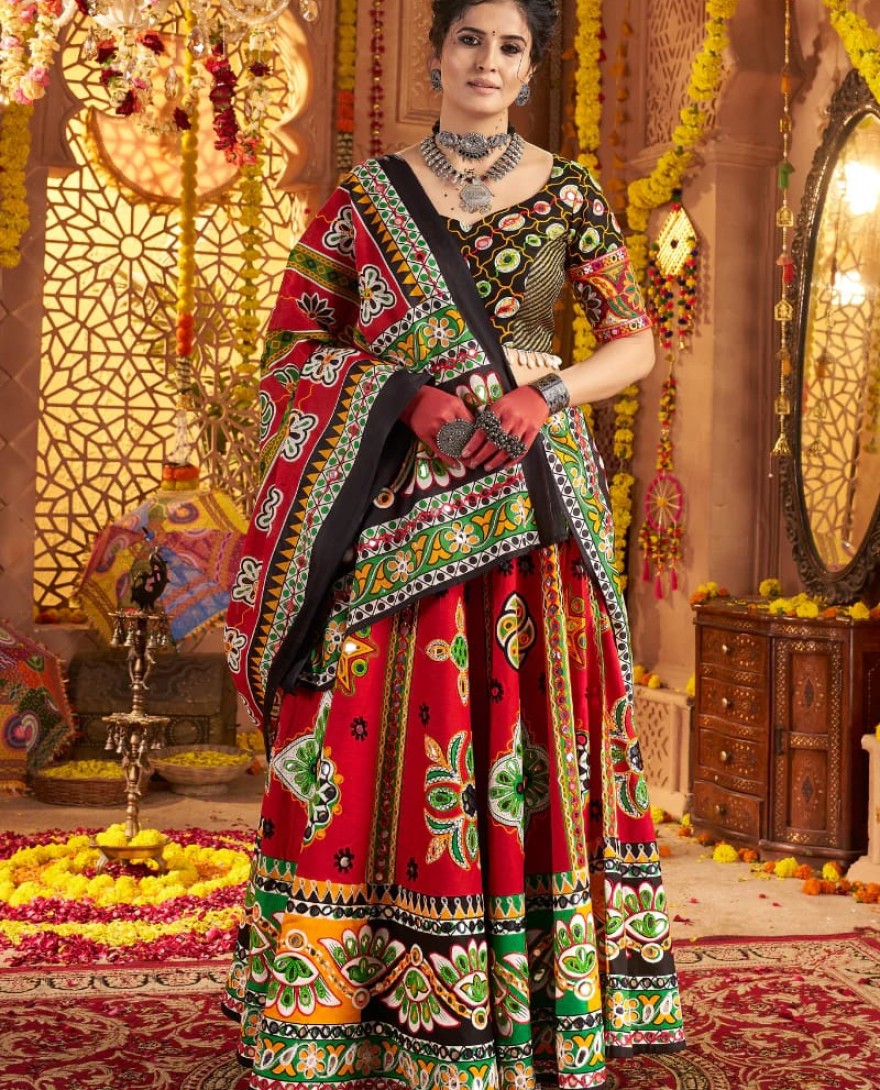 11031 - Bold Red Navratri Chaniya Choli with Traditional Kutchi Embroidery – Bindyaa Festive Wear