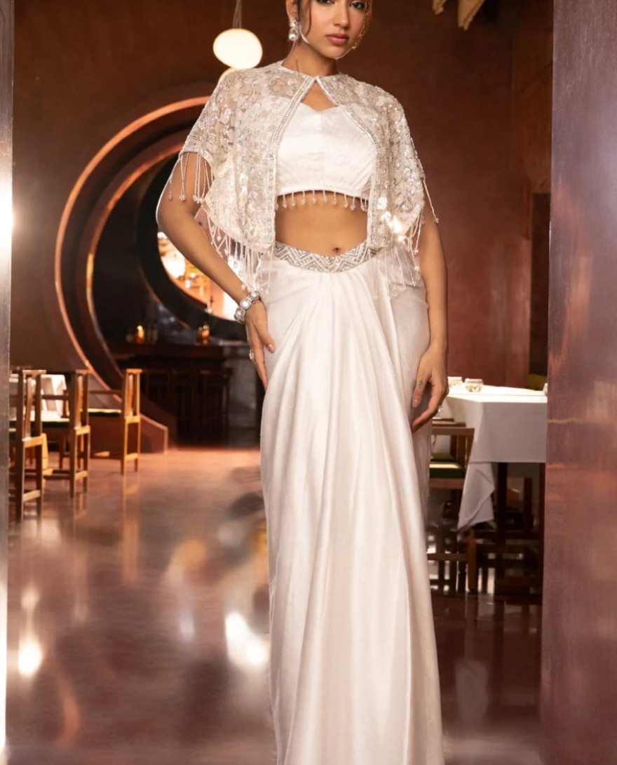 WHITE - Chaand Sifarish-Skirt Set