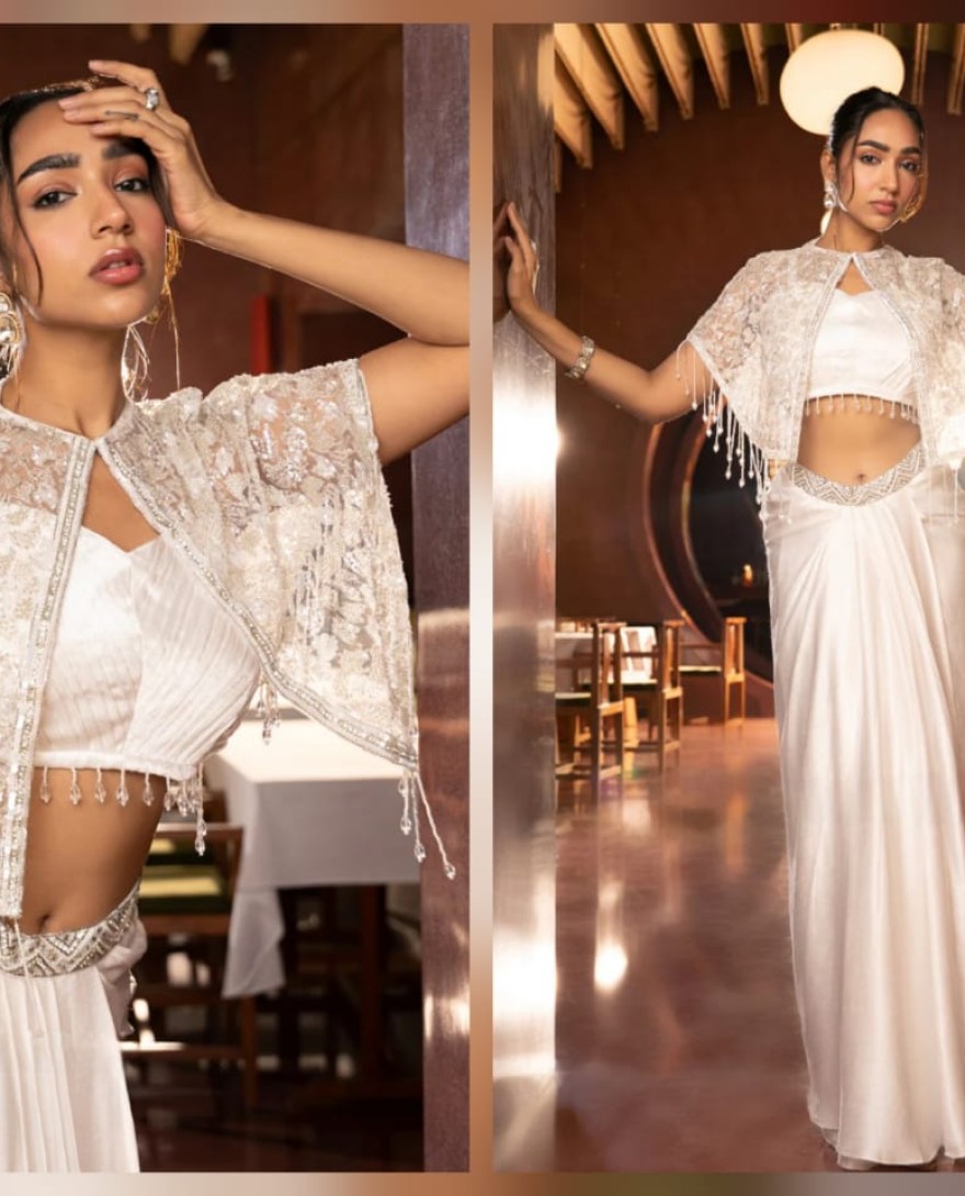 WHITE - Chaand Sifarish-Skirt Set